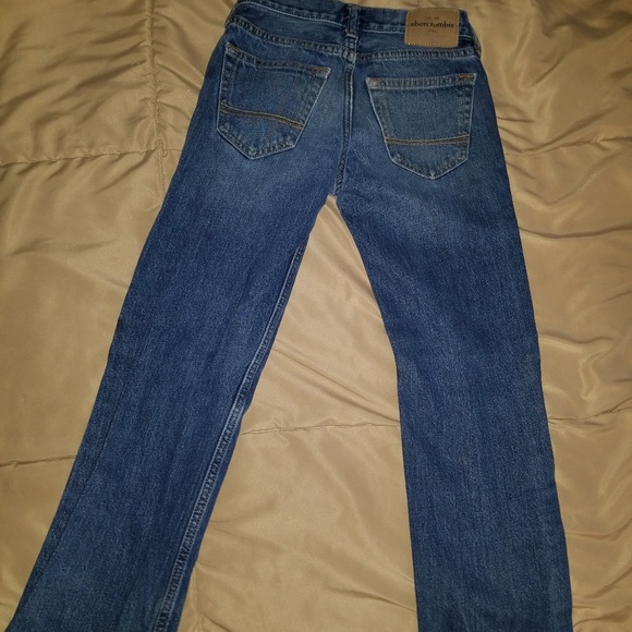 Boys size 10 Abercrombie Jean's - Picture 5 of 6